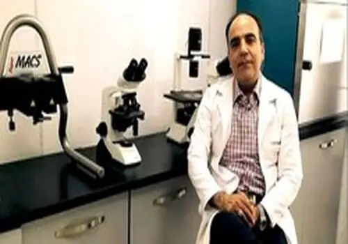 این دانشمند برتر جهان پراید دارد!+فیلم