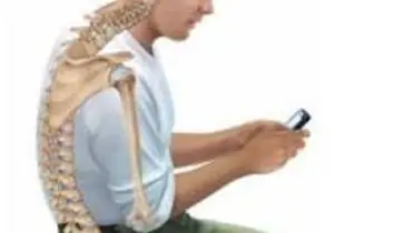 استفاده از تلفن همراه چگونه به سر و گردن آسیب می‌زند؟