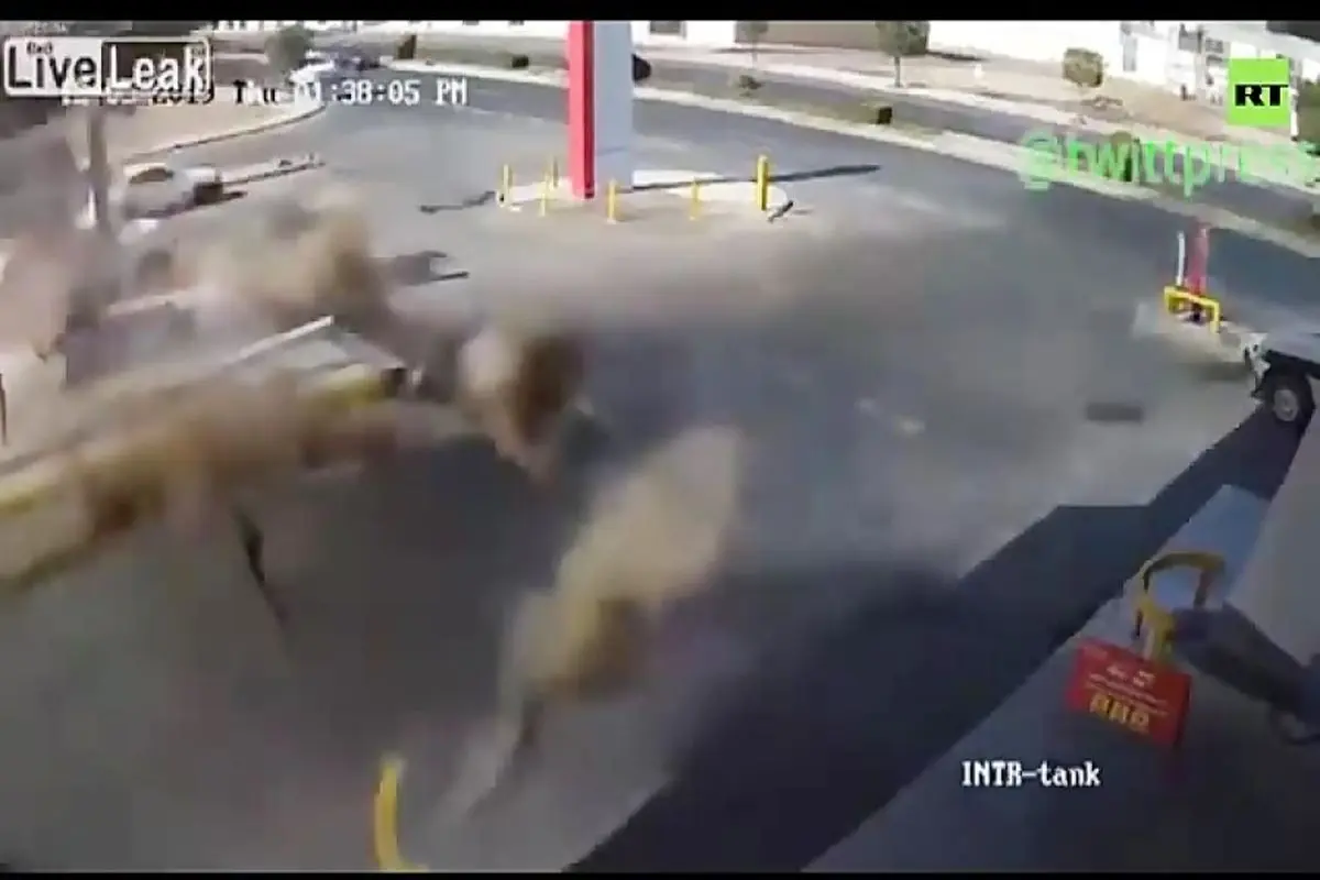 ویدیو/انفجار پمپ بنزین در عربستان بدون تلفات