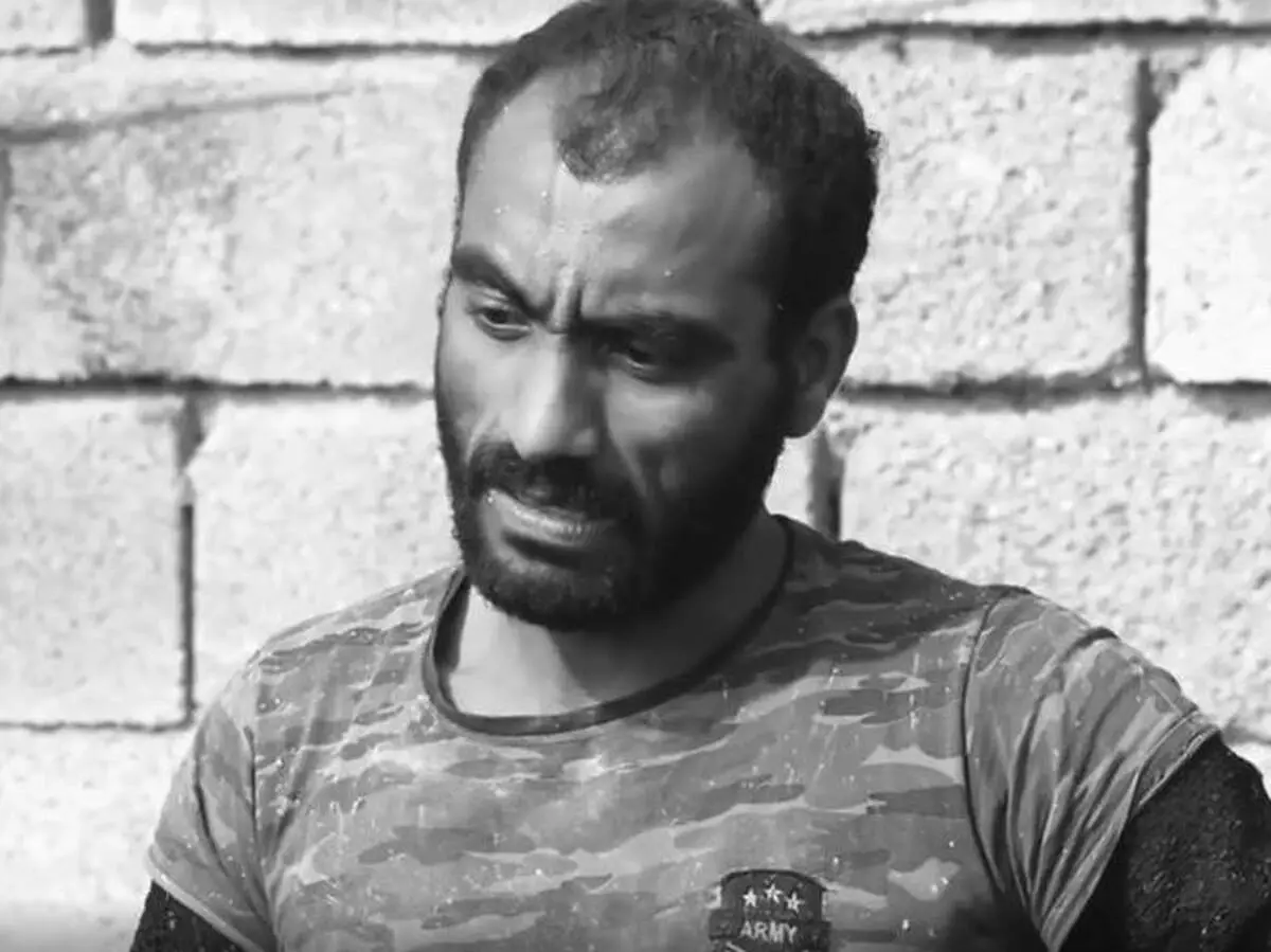 اولین گزارش از ماهشهر؛ چرا دوشکا و تانک آوردید/ مشکل مردم بنزین نیست، خسته شده‌اند