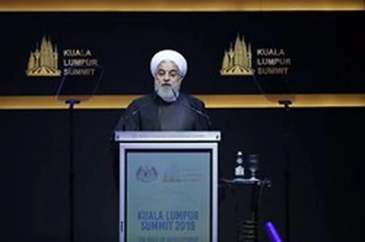 روحانی: جهان اسلام باید تدابیری برای رهایی از سلطه دلار و سیستم مالی آمریکا پیش بینی کند