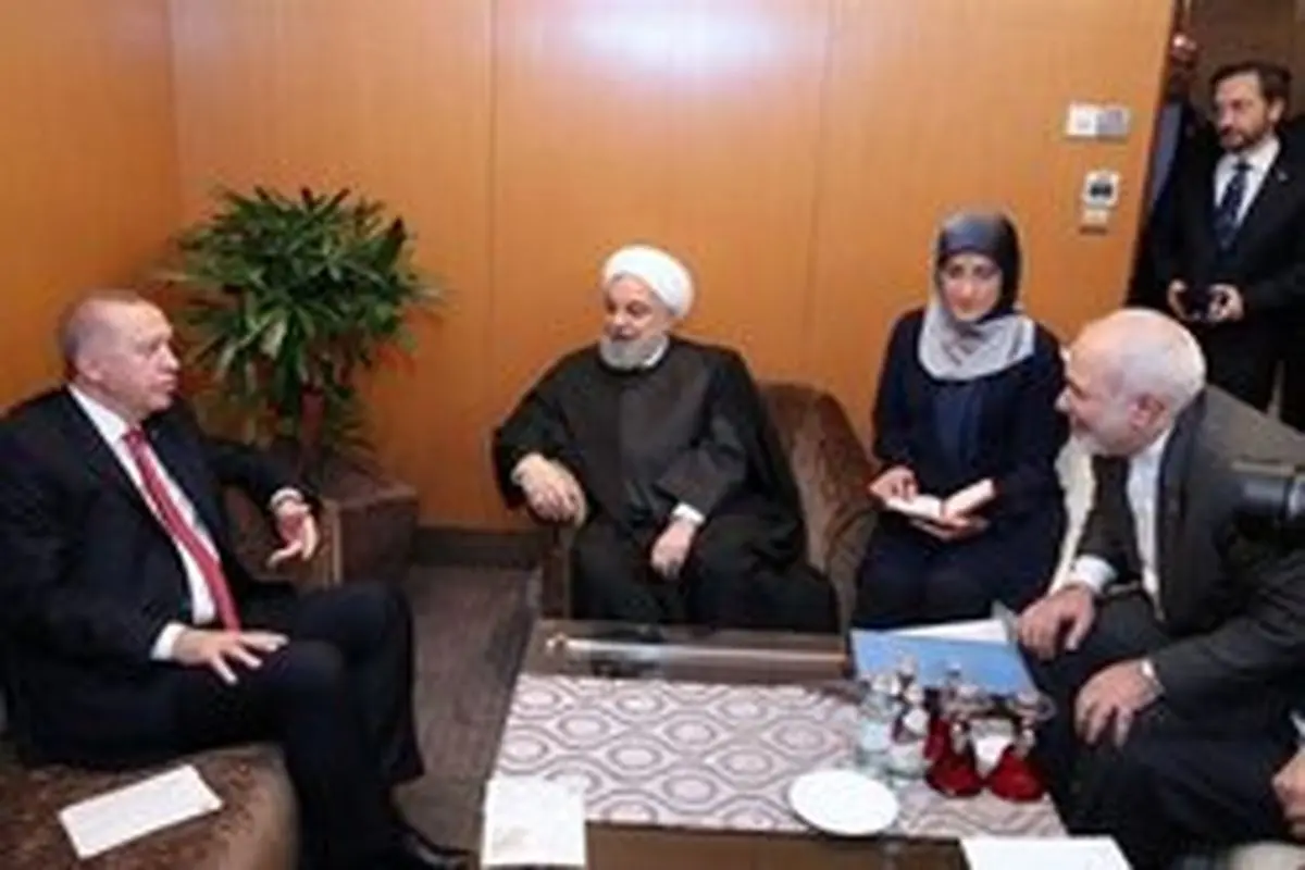 توئیت ظریف از دستاورد‌های سفر هیئت ایرانی به مالزی