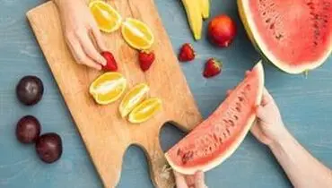 تمام عوارض مصرف بیش از حد میوه‌ها