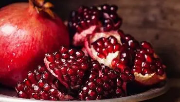 برای درمان سرماخوردگی انار پخته بخورید