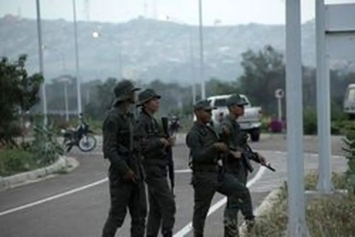 حمله گروه‌های افراطی اپوزیسیون به یگان ارتش ونزوئلا/یک تن کشته شد