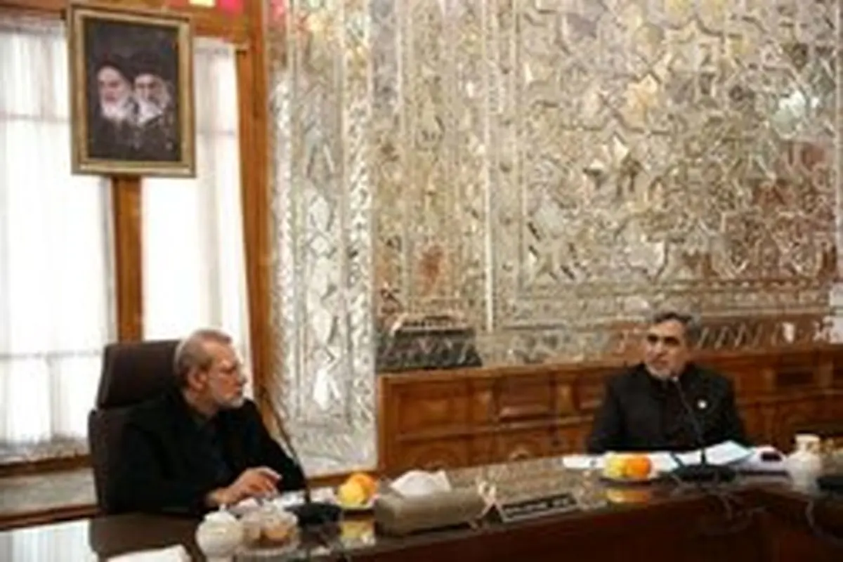 دستور لاریجانی به کمیسیون بهداشت برای پیگیری معوقات پرستان و یک درخواست از دولت