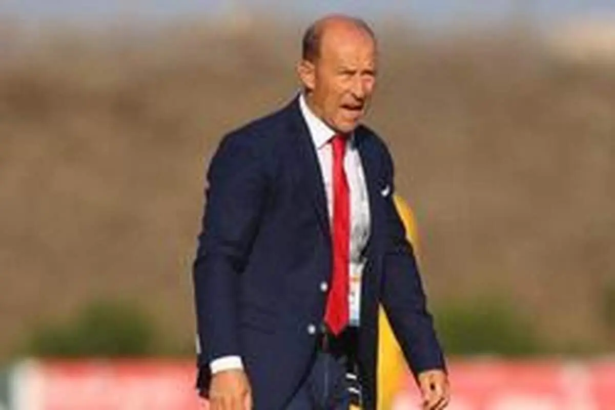 پاتک سرمربی پرسپولیس به سپاهان و استقلال