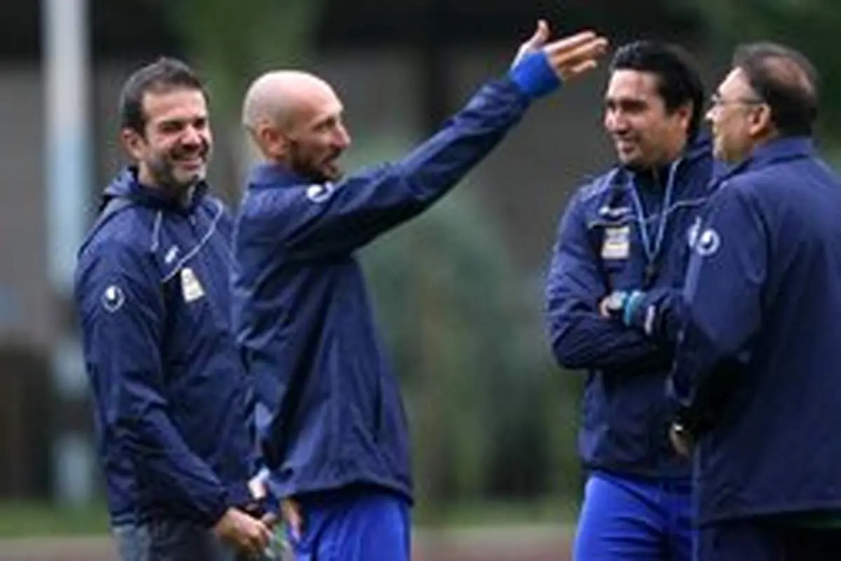 استراماچونی پولش را گرفت و به ایران برنمیگردد