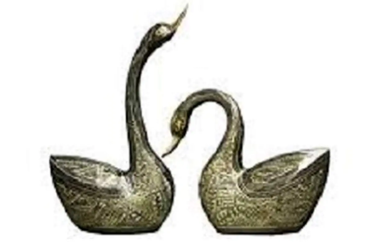 حکم عروسک و مجسمه سازی و درآمد حاصل از آن