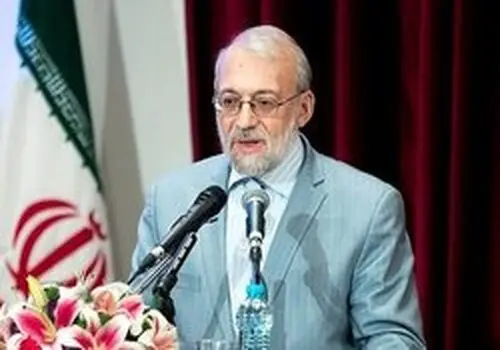 محمدجواد لاریجانی: اصرار بر طرح‌های مغایر با نظر رهبری خلاف قانون است