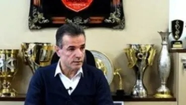 انصاری‌فرد: دنبال پول قرض کردن از دوست و آشنا هستیم
