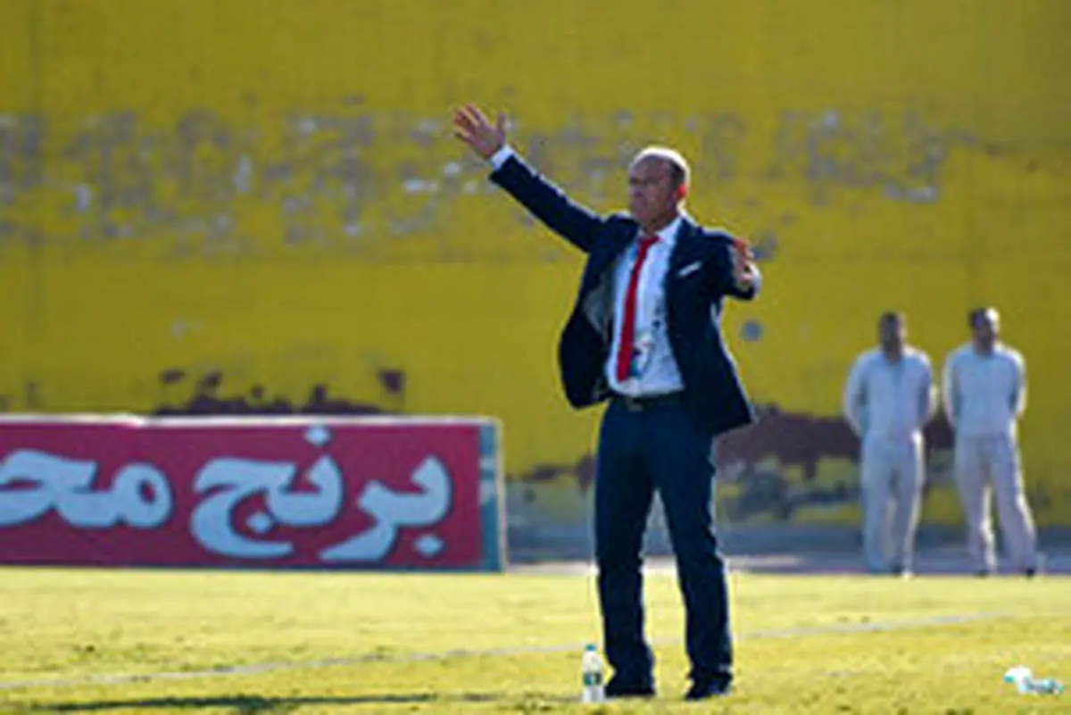 کالدرون: باشگاه می‌خواهد بروم، اما من نمی‌خواهم!