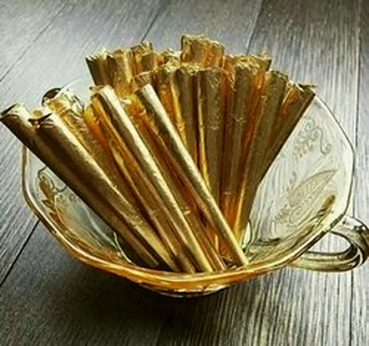 سیگار با طعم شراب و روکش طلا؛ گشتی در بازار سیگارهای لاکچری بچه پولدارهای تهران