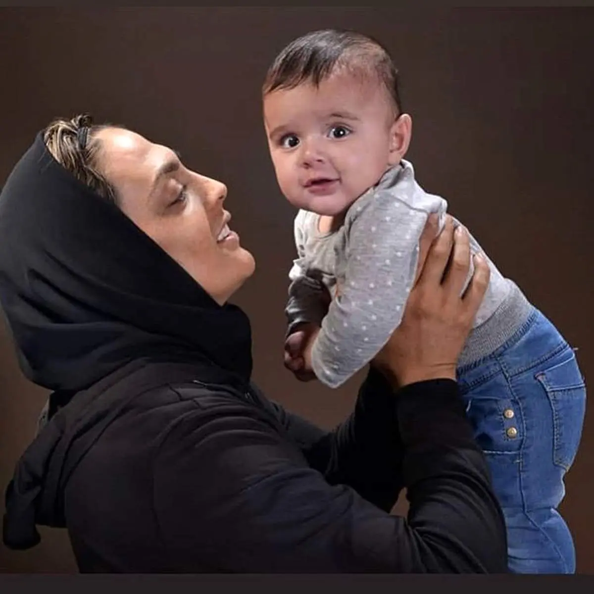 شهربانو منصوریان و نازنین پسرش