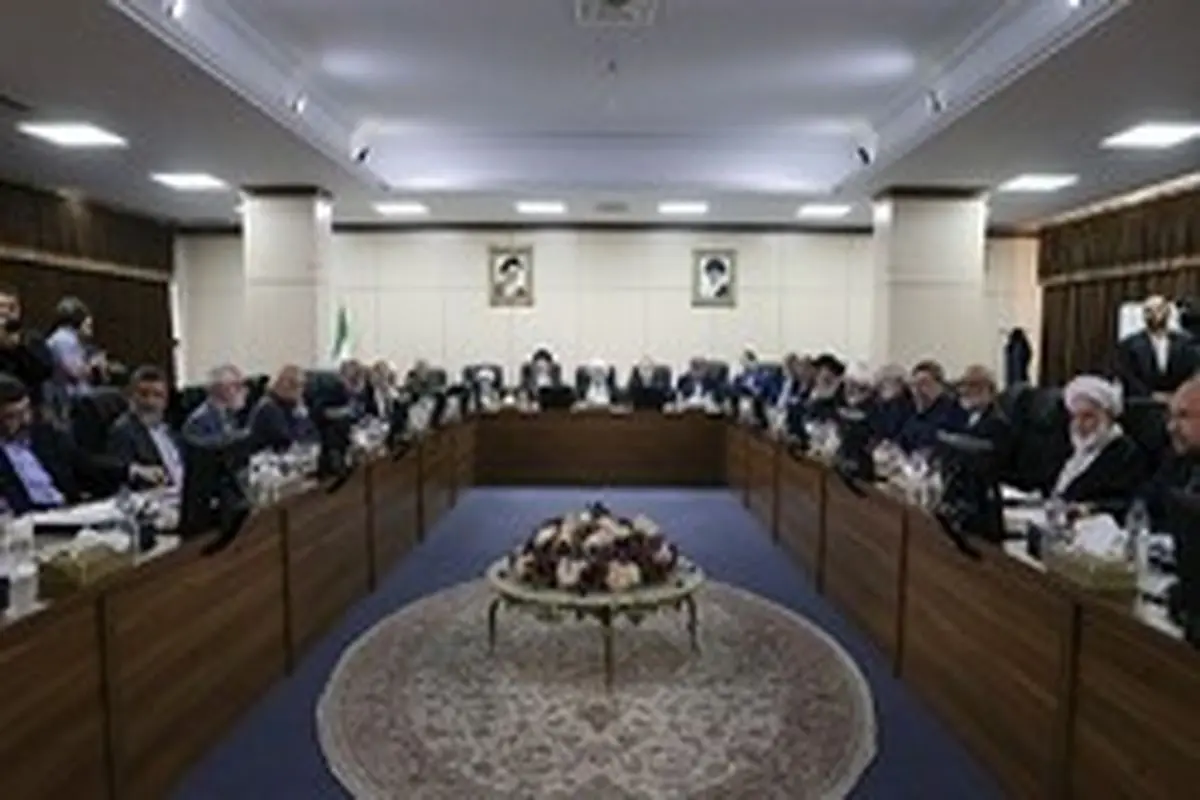 کاظمینی : بودجه مجمع تشخیص در سال اخیر "صفر" شده است