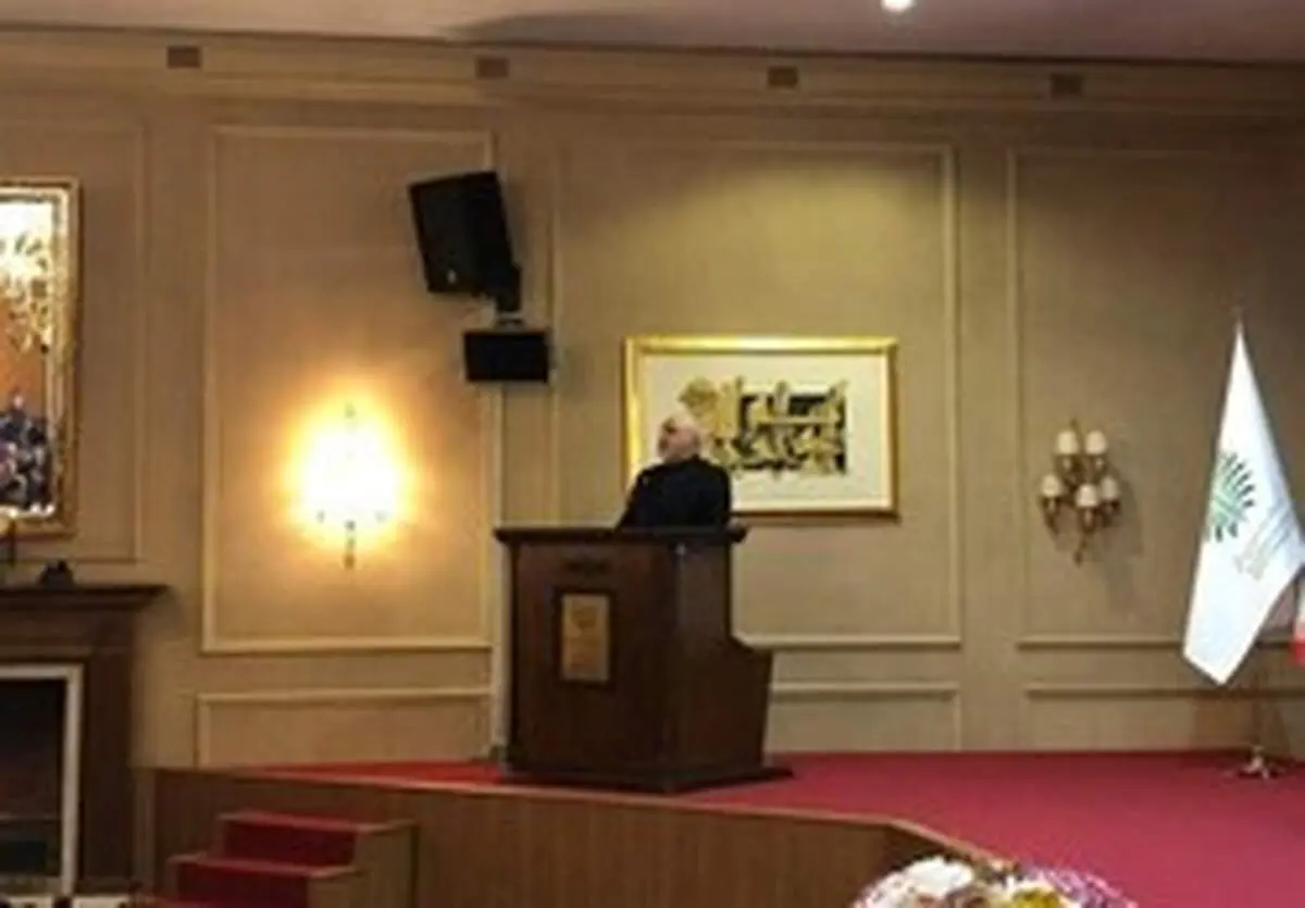 ظریف: باب تروری که آمریکا باز کرد گریبان خودش را خواهد گرفت/این بار قمار بزرگی کرده‌اند و بدانند حق پیروز است