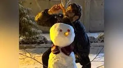 آدم برفی ساختن تراکتوری ها با کارگردانی بیرانوند + فیلم

