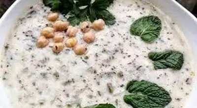 طرز تهیه آش دوغ اردبیل؛ غذای سنتی با طعم اصیل ایرانی

