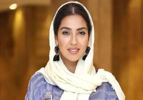 عکس سنتی مونا کرمی پربازدید شد 