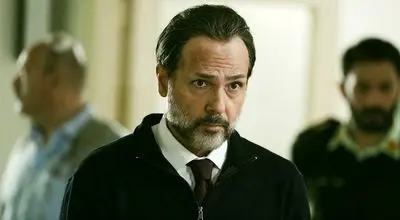 سلفی داغ و تازه خسرویِ سریال «محکوم» با تیپ دانشجویی