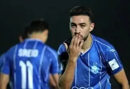 شادی منیر الحدادی و همسرش بعد از فتح جام جهانی