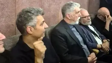 عادل فردوسی پور دست وزیر ارشاد را بوسید؟/ ویدئو