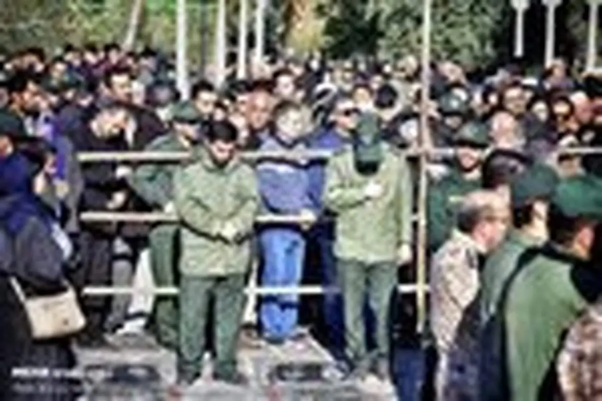 مراسم تشییع ۳ شهید سانحه هوایی در گرگان