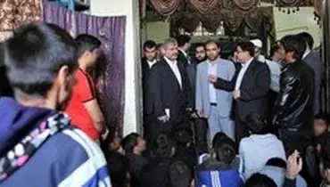 بازدید سرزده از زندان تهران بزرگ/ دستور آزادی ۱۷۰ زندانی صادر شد