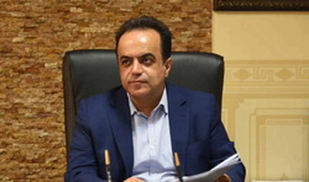 نادر بذرافشان:قیمت طلا در این هفته ثابت باقی می‌ماند / به جای طلای خام مصنوعات طلا بخرید