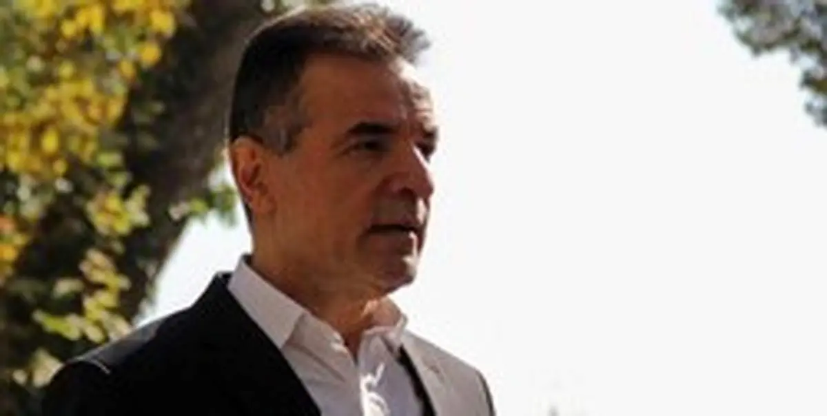 انصاری‌فرد: برای AFC و فیفا متاسفم که شعار می‌دهند سیاست در فوتبال دخالت ندارد