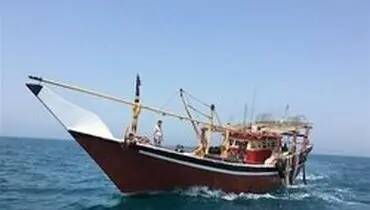 ۳ قایق صیادی غیرمجاز کویتی در بندر ماهشهر توقیف شد