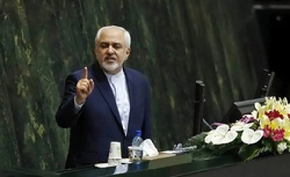 ظریف: هیچکس به اندازه من از توان موشکی ایران دفاع نکرده است/ مداخله سفیر انگلیس را با شدیدترین لحن محکوم کردیم