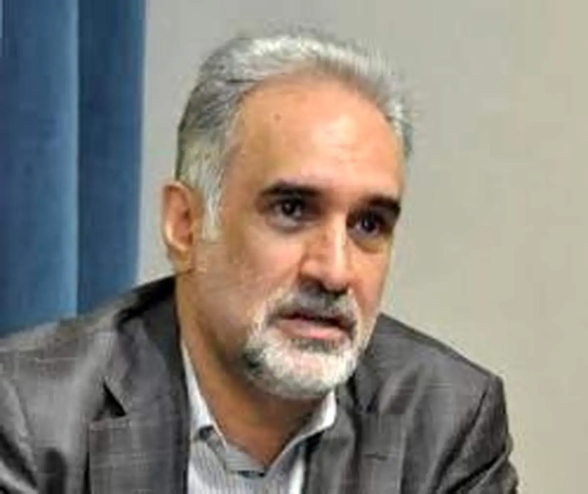 احمد حکیمی‌پور: سیاسیون باید در رفتار خود تجدیدنظر کنند