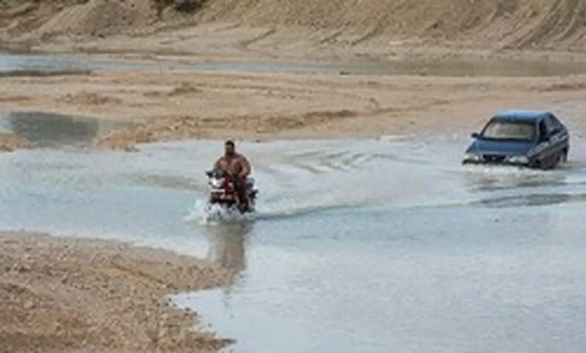 همه امکانات بنیاد مسکن برای کمک به سیل‌زدگان سیستان و بلوچستان بسیج شده است