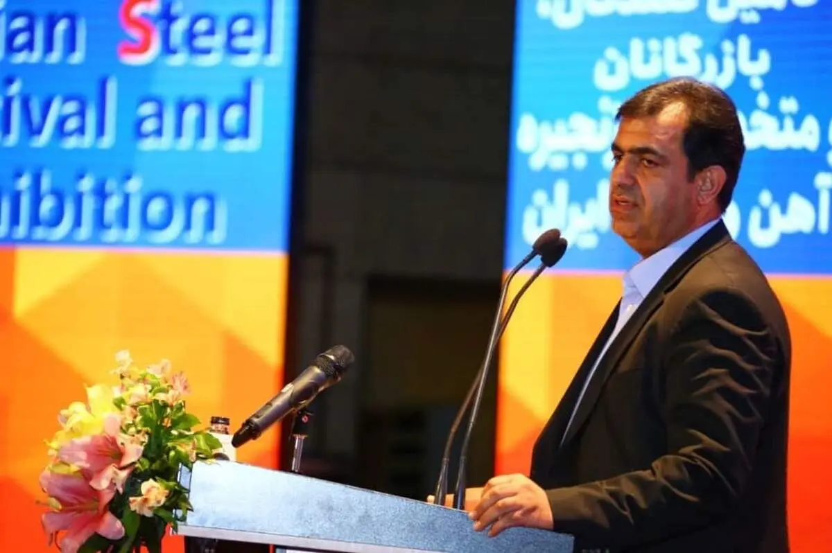 غریب‌پور،رئیس ایمیدرو: کاهش ۴۰ درصدی وزن فولاد نشانگر رقابت بالا در این حوزه است/ ۹۵ درصد آب مصرفی در صنعت فولاد بازیابی می‌شود/ حمایت از تولید داخل باید ارتقا پیدا کند