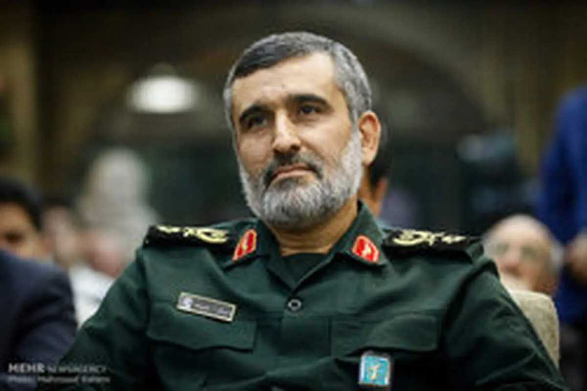 سردار حاجی زاده: جان و آبروی‌مان را برای انقلاب می‌گذاریم/ ما امروز دیگر یک ابرقدرت هستیم