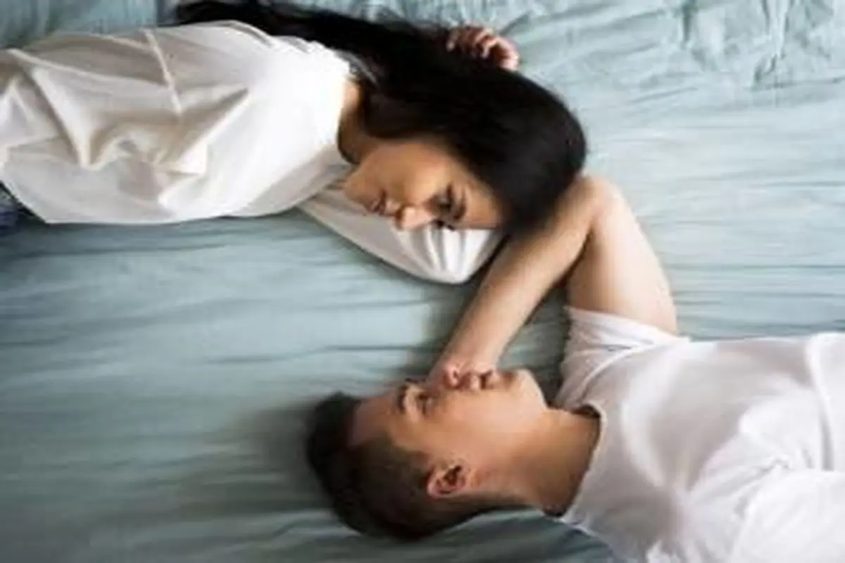 آنچه طرز خوابیدن زوجین در مورد آن‌ها فاش می‌کند