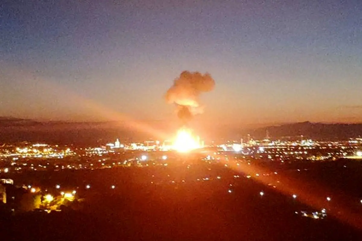 انفجار و آتش‌سوزی در یک کارخانه شیمیایی در اسپانیا