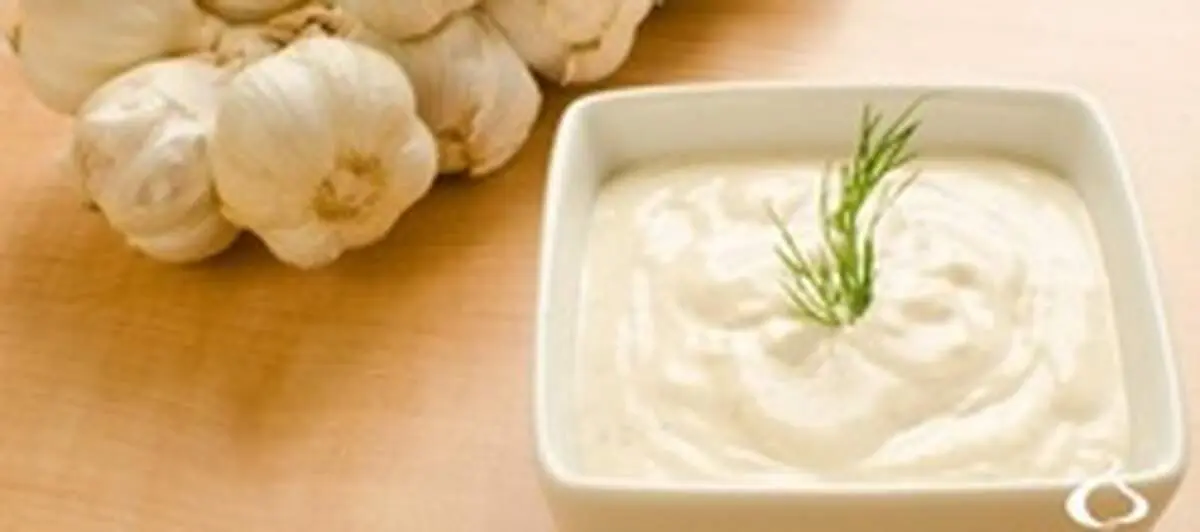 سس سیر خانگی را با این دستور بی نقص درست کنید