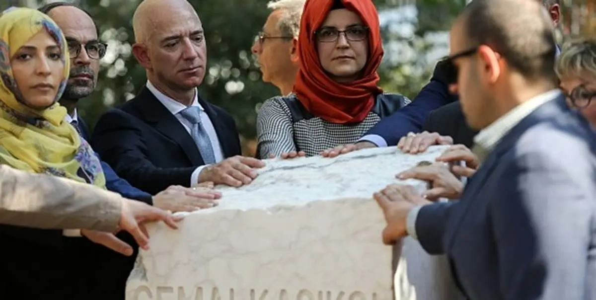 واکنش جالب مالک آمازون به هک شدن تلفن همراهش توسط بن سلمان + عکس