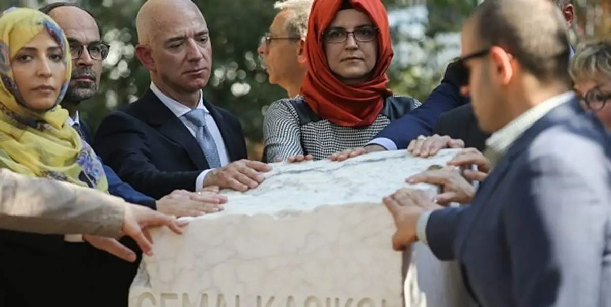 واکنش جالب مالک آمازون به هک شدن تلفن همراهش توسط بن سلمان + عکس