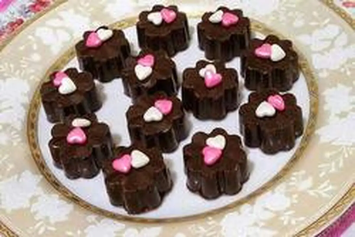 حلوای شکلاتی با عطر دارچین