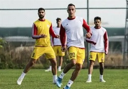 گزارش زنده ؛ پرسپولیس2 - 0 تراکتور + گل ها و حواشی