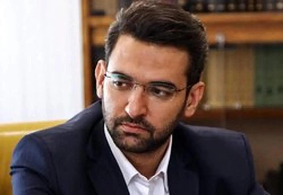 جهرمی:مراقب زامبی بزرگ باشیم!