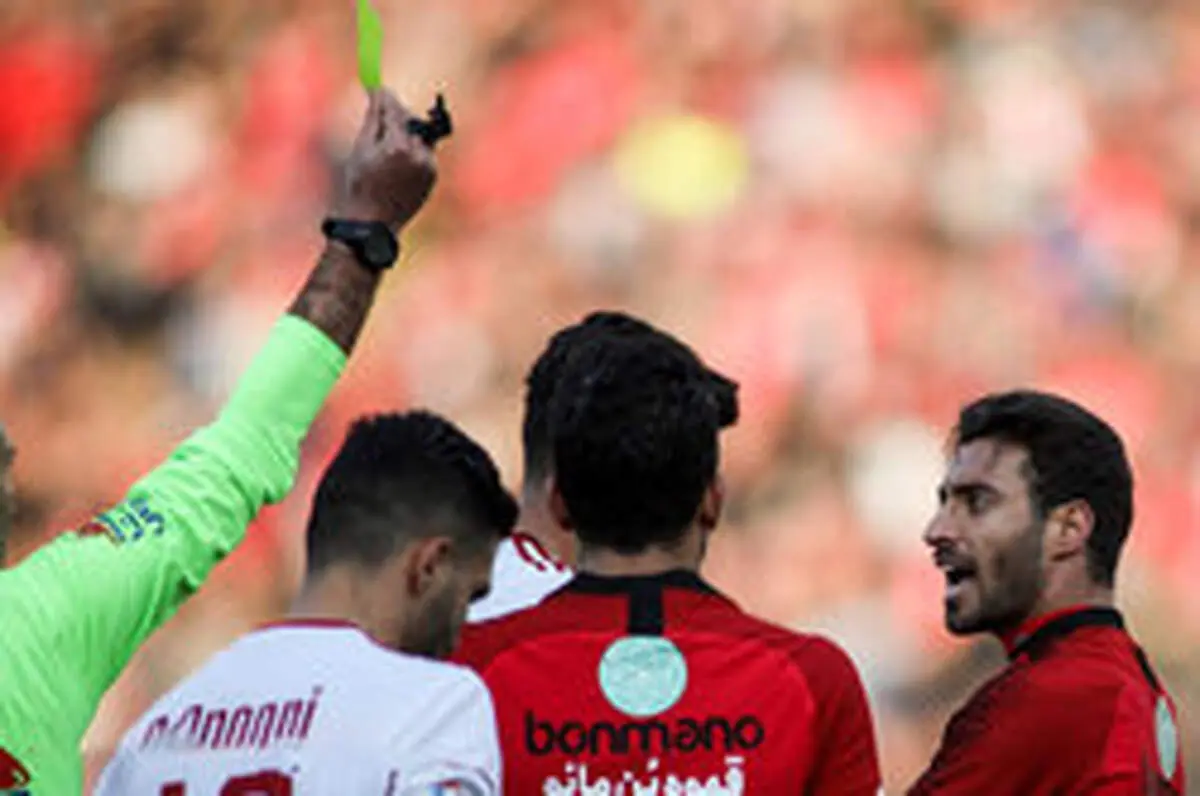 مدافع پرسپولیس دربی را از دست داد