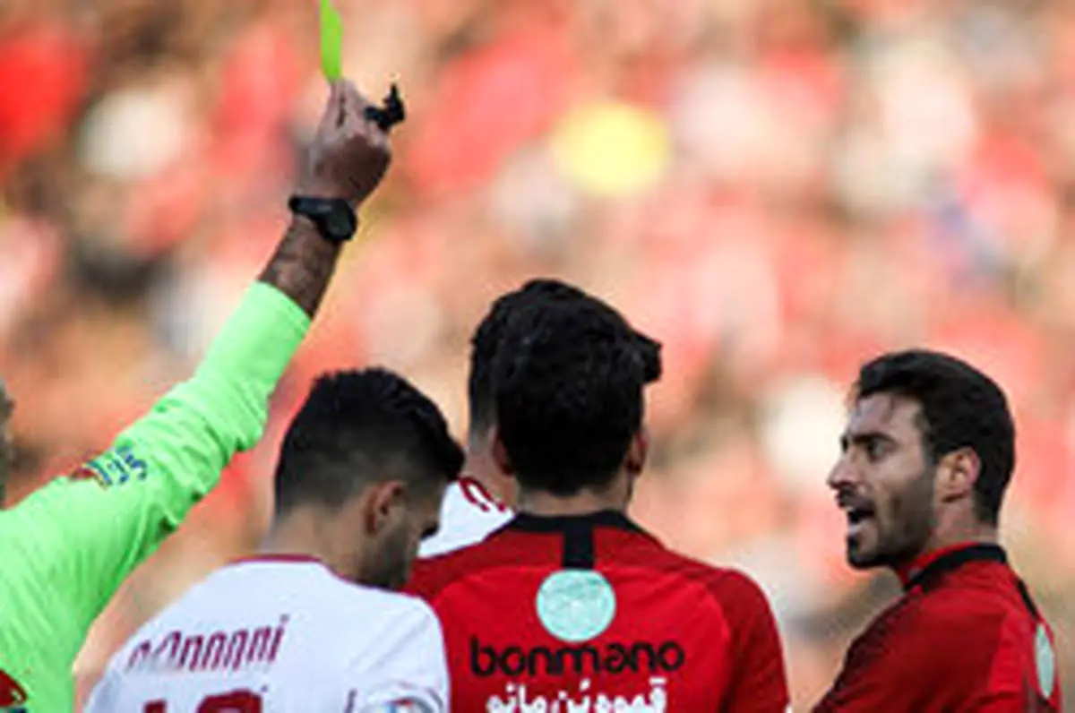 مدافع پرسپولیس دربی را از دست داد