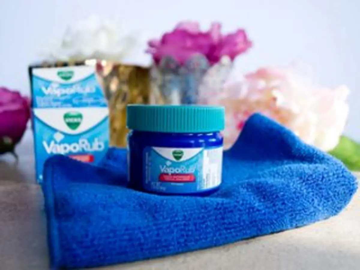 آشنایی با کاربرد‌های باورنکردنی پماد ویکس