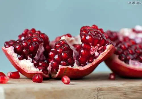 خواص درمانی و کاربردی پوست انار خشک

