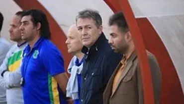 سرمربی صنعت نفت آبادان استعفا داد