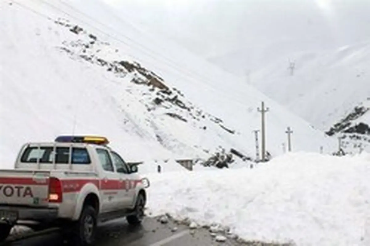 اخطار وقوع بهمن در جاده‌های شمال و اردبیل از فردا سه شنبه تا جمعه